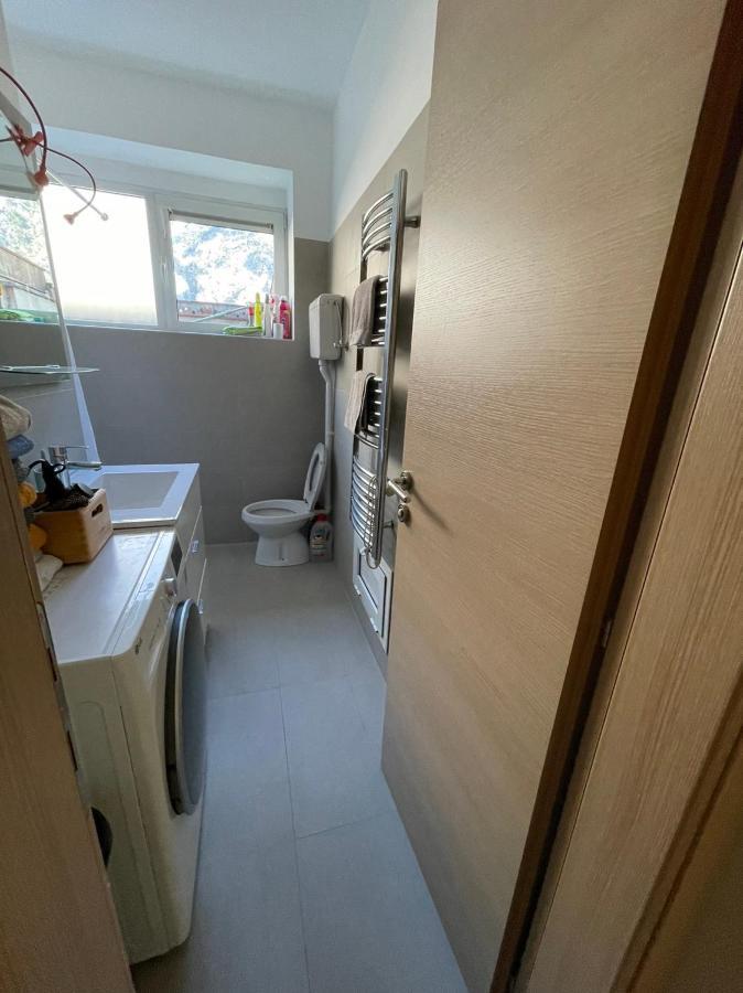 Downtown Apartment コトル エクステリア 写真