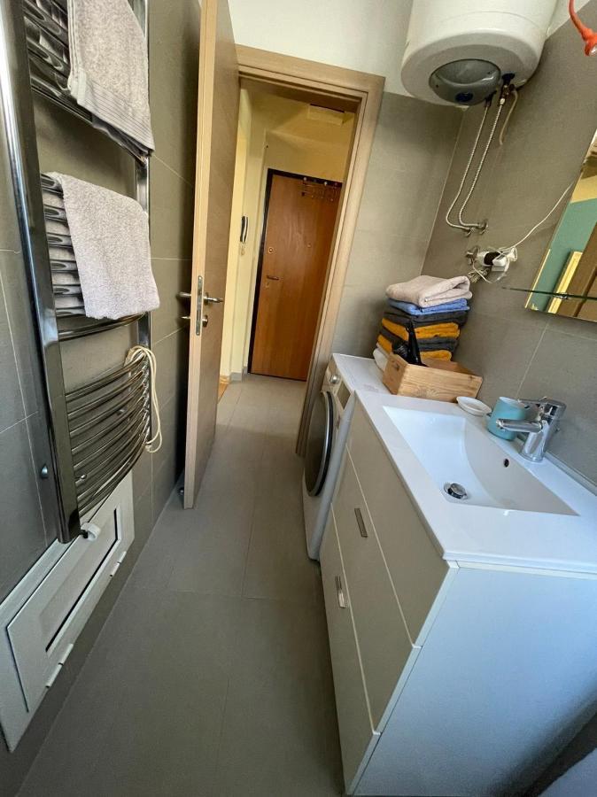 Downtown Apartment コトル エクステリア 写真