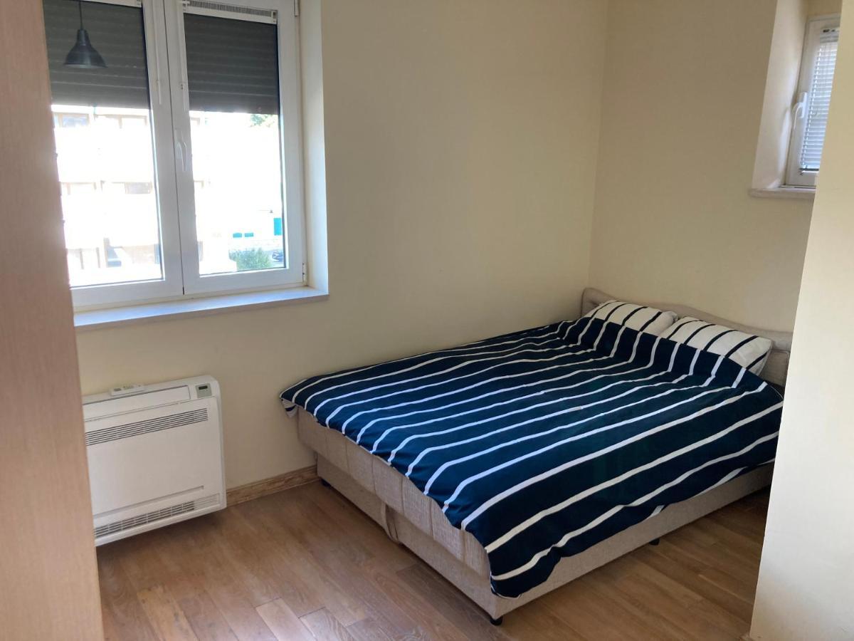 Downtown Apartment コトル エクステリア 写真